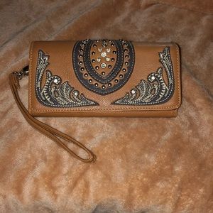 Montana West trifold wallet